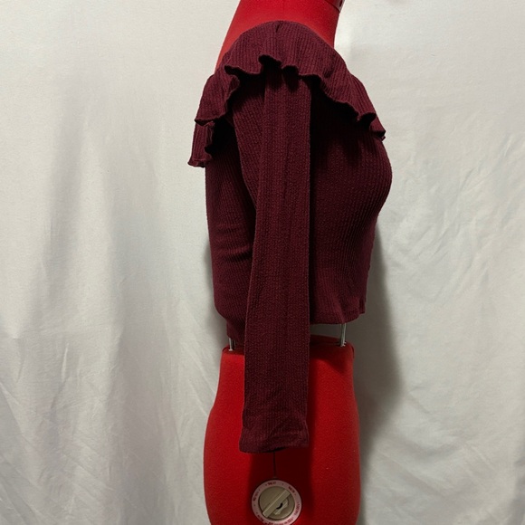 Heart & Hips Burgundy Long Sleeve Top - Picture 2 of 5